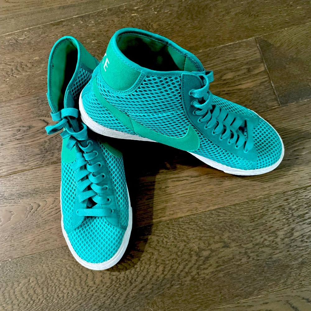 Nike high tops